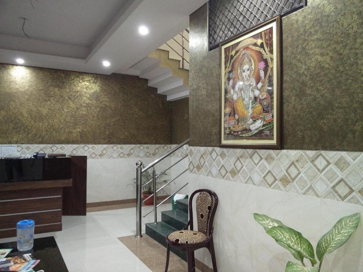 Wellness Home Лакхнау Экстерьер фото